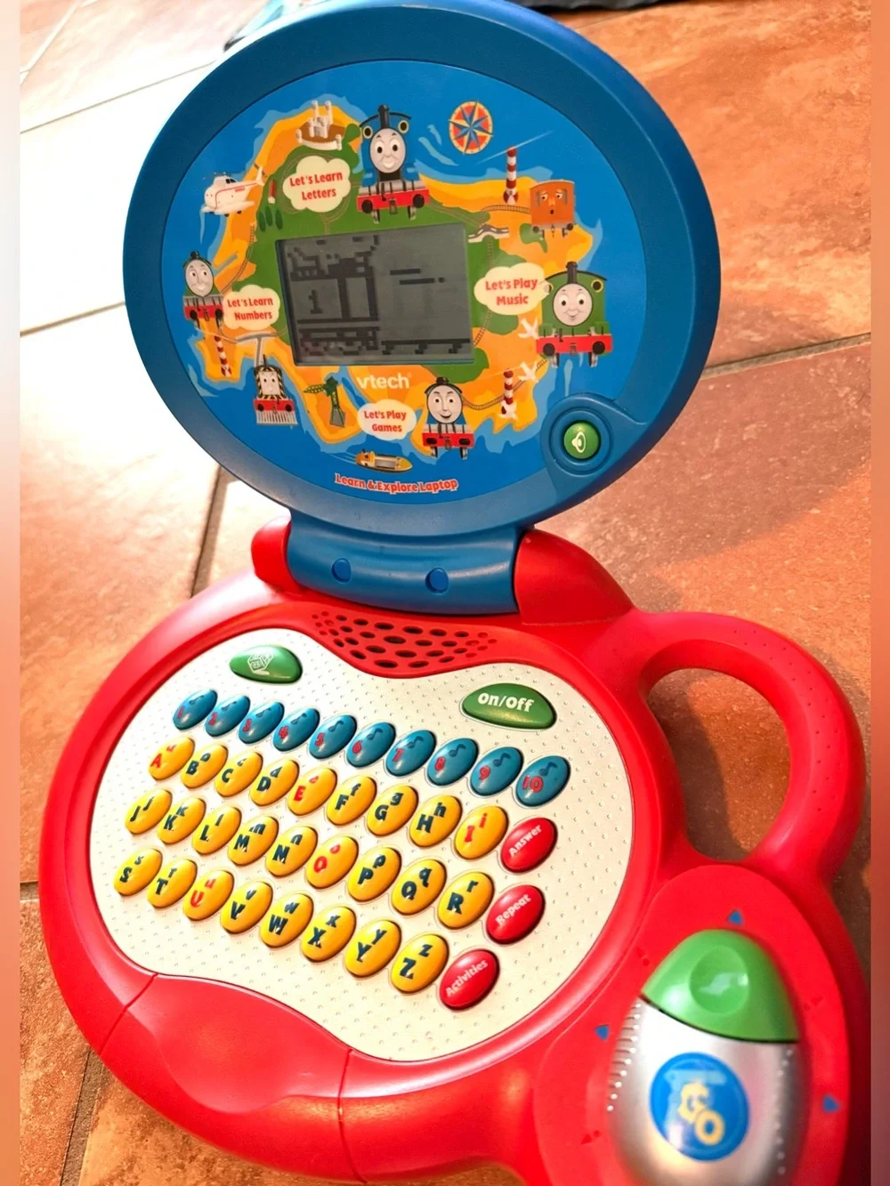 Thomas & Friends Musical Learning Tablet & Playful Musical Top-VTech